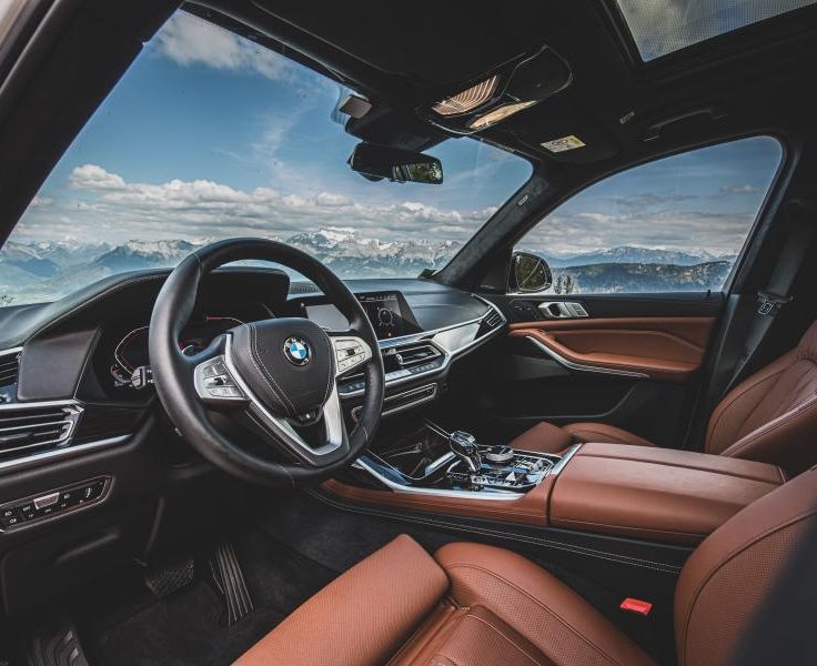 Experience Ultimate Luxury When Renting a BMW